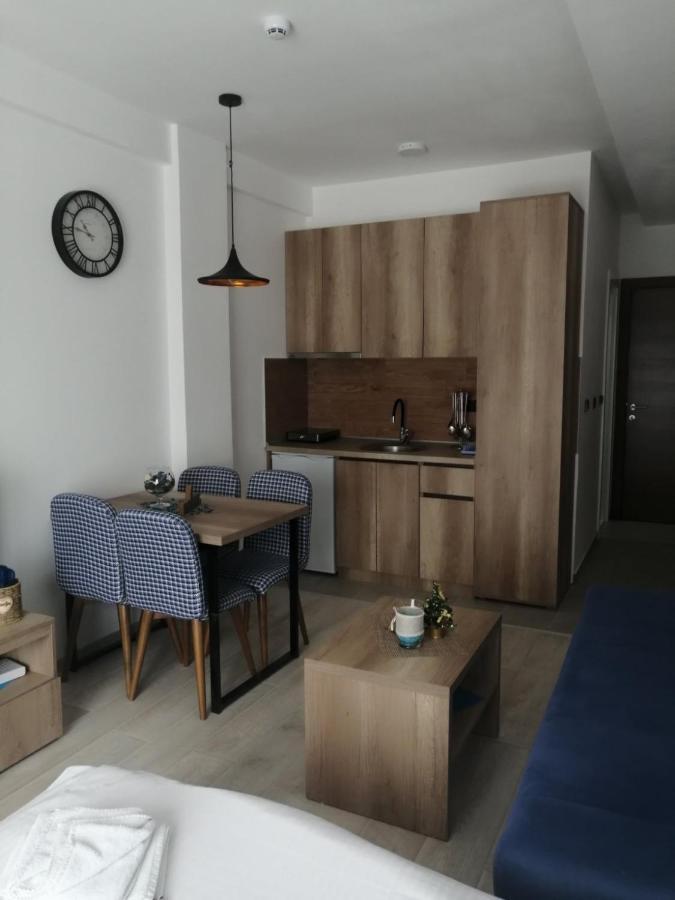 Adelfes P16, Milmari Resorts Kopaonik Exterior foto